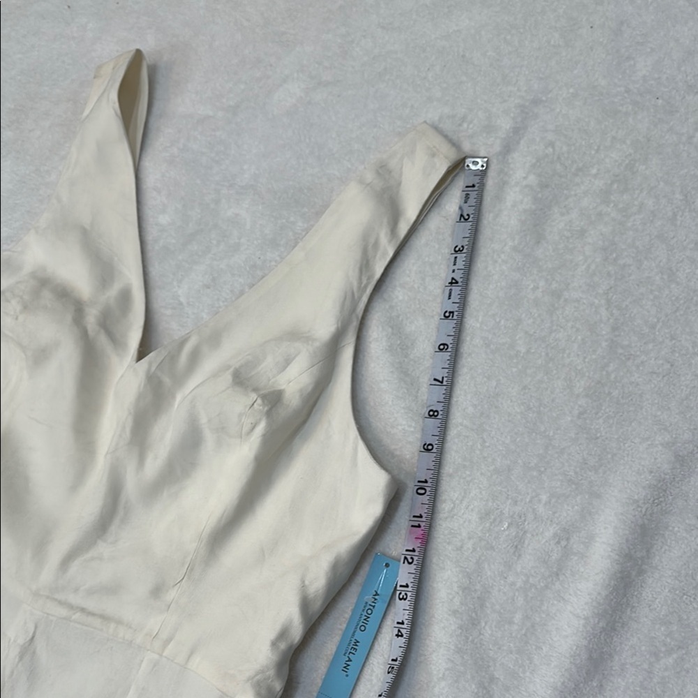 NWT ANTONIO MELANI Ivory Jumpsuit V-Neck Wide Leg Cropped Pants Size 12 - Picture 11 of 16